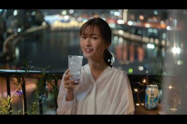 松本まりかが歌声披露、CMで「はじめてのチュウ～」（CM 鏡月／松本まりか）