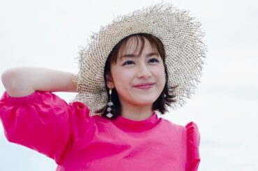 平祐奈、美しい瀬戸内海をヨットクルーズ　魯肉飯も堪能　1泊2日で岡山・玉野旅「月刊 旅色」8月号