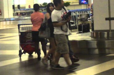 AKB48 - 山内鈴蘭 & 倉持明日香 & 佐藤すみれ (シンガポール)