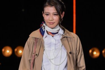 モデルボクサー高野人母美がランウエーに！筧美和子も登場「TGC2015 AUTUMN／WINTER」（SEPT PREMIERES STAGE）