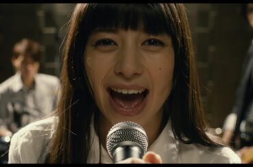 中条あやみがシャウト！『覆面系ノイズ』予告編