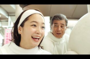 舘ひろし＆深川麻衣が人生初の着ぐるみ姿に！ 飯尾和樹がツッコミ「マイナポイント事業」新CM＆メーキング