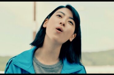 三吉彩花＆ムロツヨシ、デュエットで美声を披露／映画『ダンスウィズミー』本編映像
