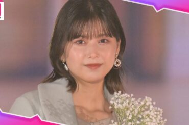 元櫻坂46渡邉理佐、投げキスのファンサ😘抜群の可愛さで観客の視線集中💘足元の透けたスカートで華やかに登場🌸【Rakuten GirlsAward 2022 A/W】