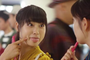 高畑充希が土屋太鳳の天然っぷりに唖然… 競馬好き女子『UMAJO（ウマジョ）』WEBムービー第2弾