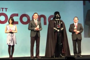 堀北真希と渡辺謙のオススメ端末は？......NTTドコモ発表会