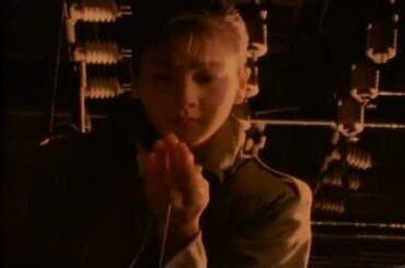 森高千里 『ハエ男』 (PV)