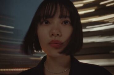 日経電子版　２０２３CM　杉咲花「情報偏ってるかも」１５秒