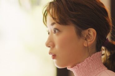 永野芽郁、英会話イーオンの教室を直撃訪問！　『英会話イーオン』新TV-CM