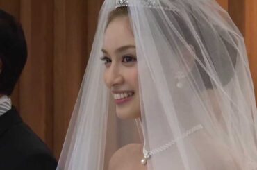 平愛梨 ブライダルフェアでウエディングドレス姿を披露!(2013/5/12)