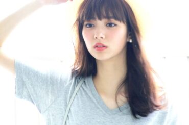 ノンノ９月号　新川優愛“無地Tシャツ夏コーデ”撮影をキャッチ