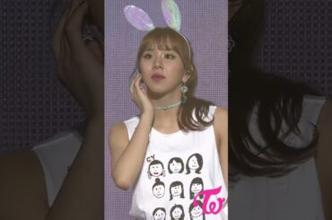 Twice ジョンヨンがナヨンのマネが可愛い / Jeongyeon copy Nayeon is so cute / #Shorts