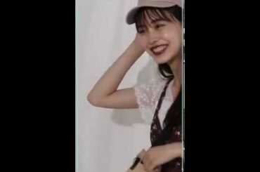 【ヘザー】ゼクシィガール 井桁弘恵が着こなす♡ 新作花柄ロンパース 2