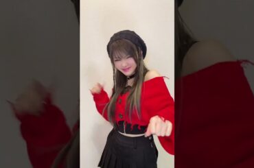 田中れいな 『米津玄師 ‐ KICK BACK』