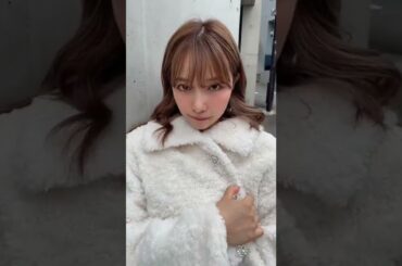 フェイクボアのジャケット 🧥 #村瀬紗英 #むらせさえ #saep #dailylook 2022.08.29