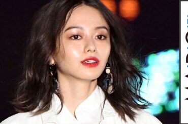 山本舞香、超ミニボトムですらり美脚　麦わら帽子×超ロングシャツで個性派カジュアル