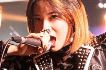広瀬すず、「デス」連呼！シャウト＆ ヘッドバンギング　堤真一への不満爆発　「一度死んでみた」MV初公開