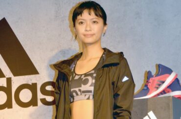 榮倉奈々、スポブラ姿で鍛えた美ボディ披露　『adidas WOMEN PRESS CONFERENCE 2016』