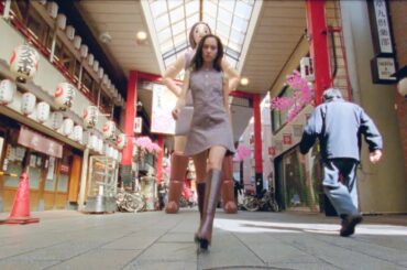 水原希子、ミニスカートとロングブーツのコンビネーションは…／「KIKO MIZUHARA W/J」コンセプトムービー