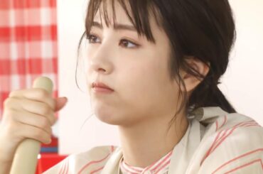 浜辺美波・ロッテ ガーナ  「浜辺美波のお料理クッキング篇」WEBCM