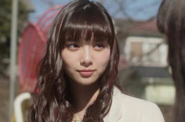 SHE'S × 映画『めがみさま』コラボMV【松井玲奈 × 新川優愛 W主演】