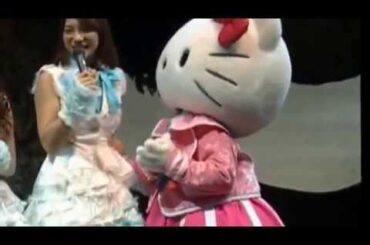 高城亜樹(あきちゃ)            withキティーちゃん