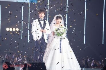 新田真剣佑、ウェディング姿の吉川愛とランウェイに登場