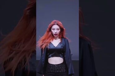 5천만뷰🔥 있지 예지 레전드 퍼포먼스 | Artist Of The Month #shorts