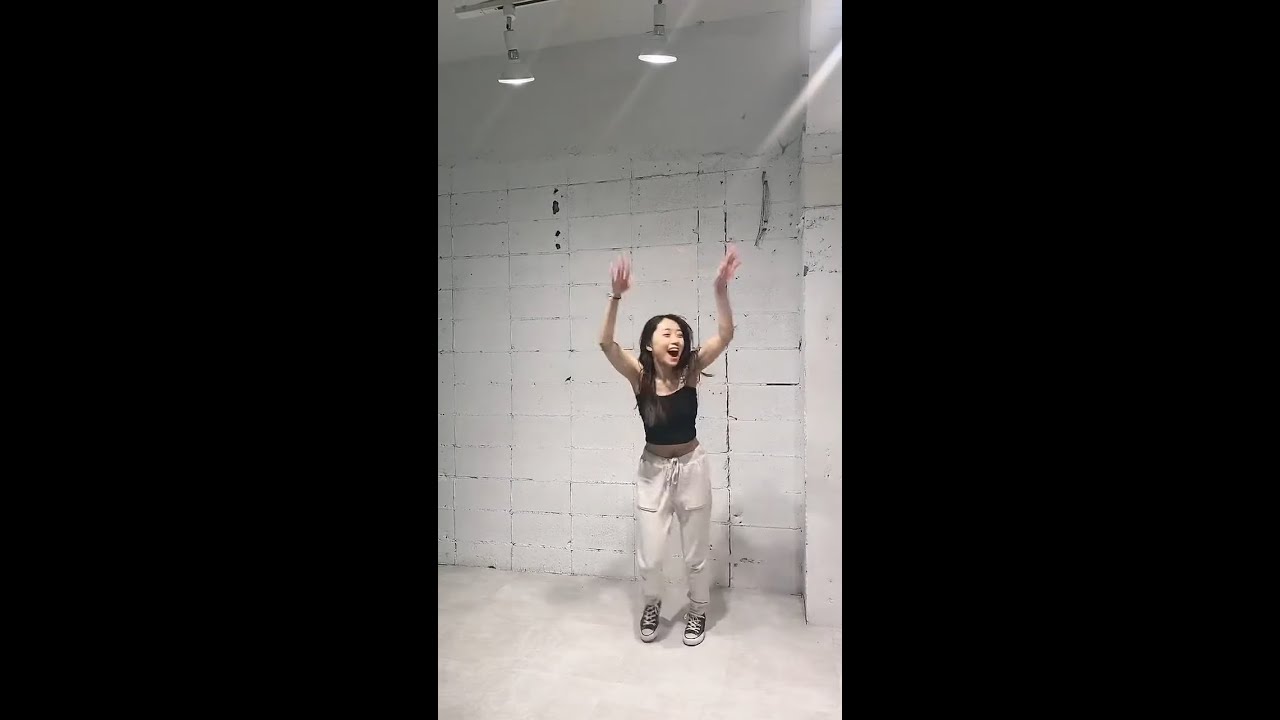 【TikTok】室田 瑞希 【TikTok】室田 瑞希