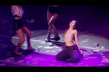 Twice in Sydney. Mina solo. 7 rings