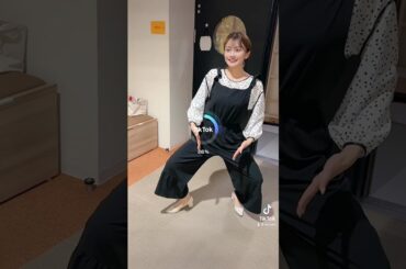 変なポーズの中塚美緒アナウンサー🆚AIマンガ #Shorts