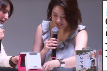 筧美和子、自撮り写真をその場でプリント！プリントスを実演　「Printoss」発表会3