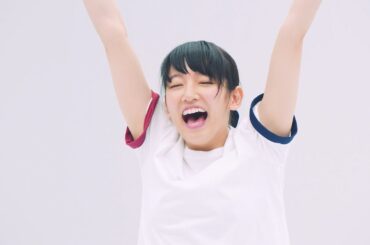 吉岡里帆、勝利に雄たけび！キュートな四股も披露　ウェブ限定動画「すもう！UR　第三番」編