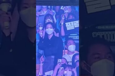 TWICE DAHYUN IN STRAYKIDS CONCERT!