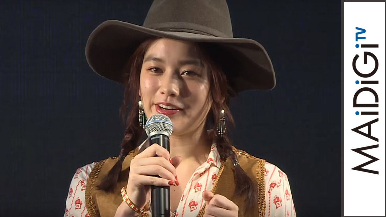 筧美和子、ジェシー風衣装で登場!「トロくてバイトをクビに…」 超合金「トイ・ストーリー 超合体 ウッディロボ・シェリフスター」発表会1 筧美和子、ジェシー風衣装で登場!「トロくてバイトをクビに…」 超合金「トイ・ストーリー 超合体 ウッディロボ・シェリフスター」発表会1