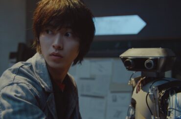 山崎賢人、ロボット科学者に　制服姿の清原果耶、“ロボット”藤木直人が登場　夏菜、原田泰造らも　映画「夏への扉 ―キミのいる未来へ―」特報が公開