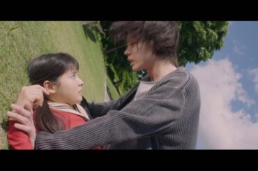 菅田将暉＆土屋太鳳、ハグ、床ドン、号泣…W主演映画「となりの怪物くん」の新予告映像公開　主題歌は西野カナ