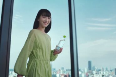 【い･ろ･は･す】 天然水 阿部寛 浜辺美波 TVCM 「ごくごく自然に未来を変える水」篇 30秒 I Lohas TVCF