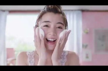 花王ビオレCM 池田エライザ 【この泡、しあわせ】篇
