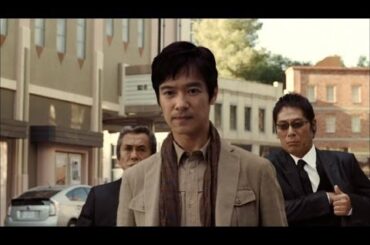 【HD】 堺雅人 満島ひかり トヨタ TOYOTOWN「不思議なカーチェイス」篇 CM(30秒)