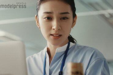 武井咲、誘惑に負ける　江崎グリコ「カフェオーレ」新TVCM「脳みそが求めるの」篇【メイキング＆インタビュー】