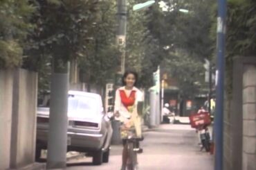 「手編みのプレゼント」　岡田奈々 (1976.11.8)_(720p)