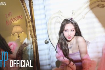 NAYEON "IM NAYEON" Jacket Shooting Behind the Scenes