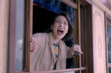 能年玲奈「ツラくなったら、海に出よう」「かんぽ生命」新TVCM「ツラくなったら、海に出よう」編