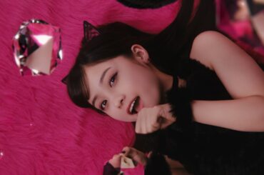 橋本環奈、セクシーな黒猫コスチューム姿披露　『リップベビークレヨン リップ＆アイ』WEB限定CM「黒猫カンナ」篇