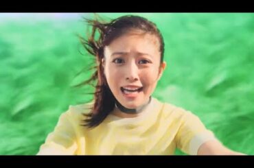 今田美桜、巨大化したスーモの手の平から涙の訴え！SUUMO CM＋メイキング＋インタビュー