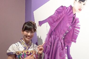 「ももクロ」１０周年記念展に高城れにさん　サプライズで登場