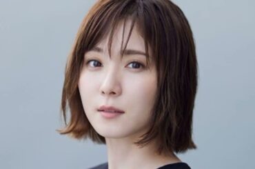 松岡茉優がM字開脚でDカップを揉みしだく！問題作の「過激プレイ」で噴出した「フルオープン」熱望論 | 松岡茉優 | 日本ニュース