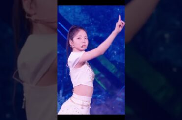 美しい人魚みたい🧜‍♀️人魚見たことないけど  #niziu #アヤカ #ニジュー