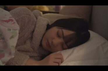 パジャマ姿の小坂菜緒ちゃんがかわいい